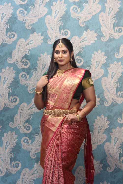 Red wedding saree - Image 2